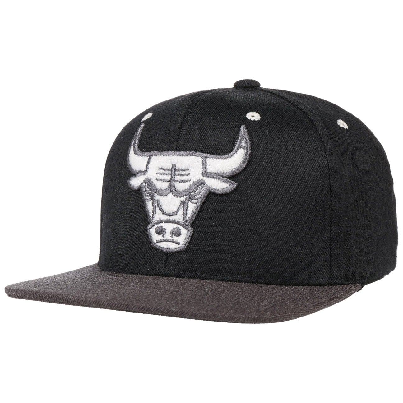 Twotone Logo 110 Bulls Pet By Mitchell Ness Zwart One Size mitchell ness kopen in de aanbieding Twotone Logo 110 Bulls Pet By Mitchell Ness Zwart One Size mitchell ness kopen in de aanbieding