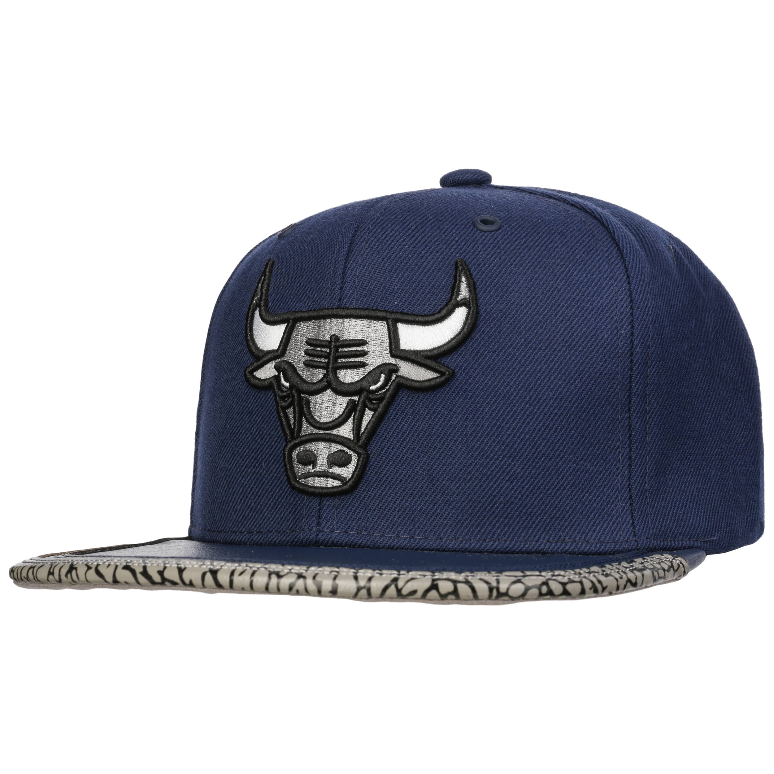Chicago Snapback Pet by Mitchell & Ness - 39,95 €