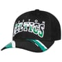 NBA Brushed Celtics Pet by Mitchell & Ness zwart